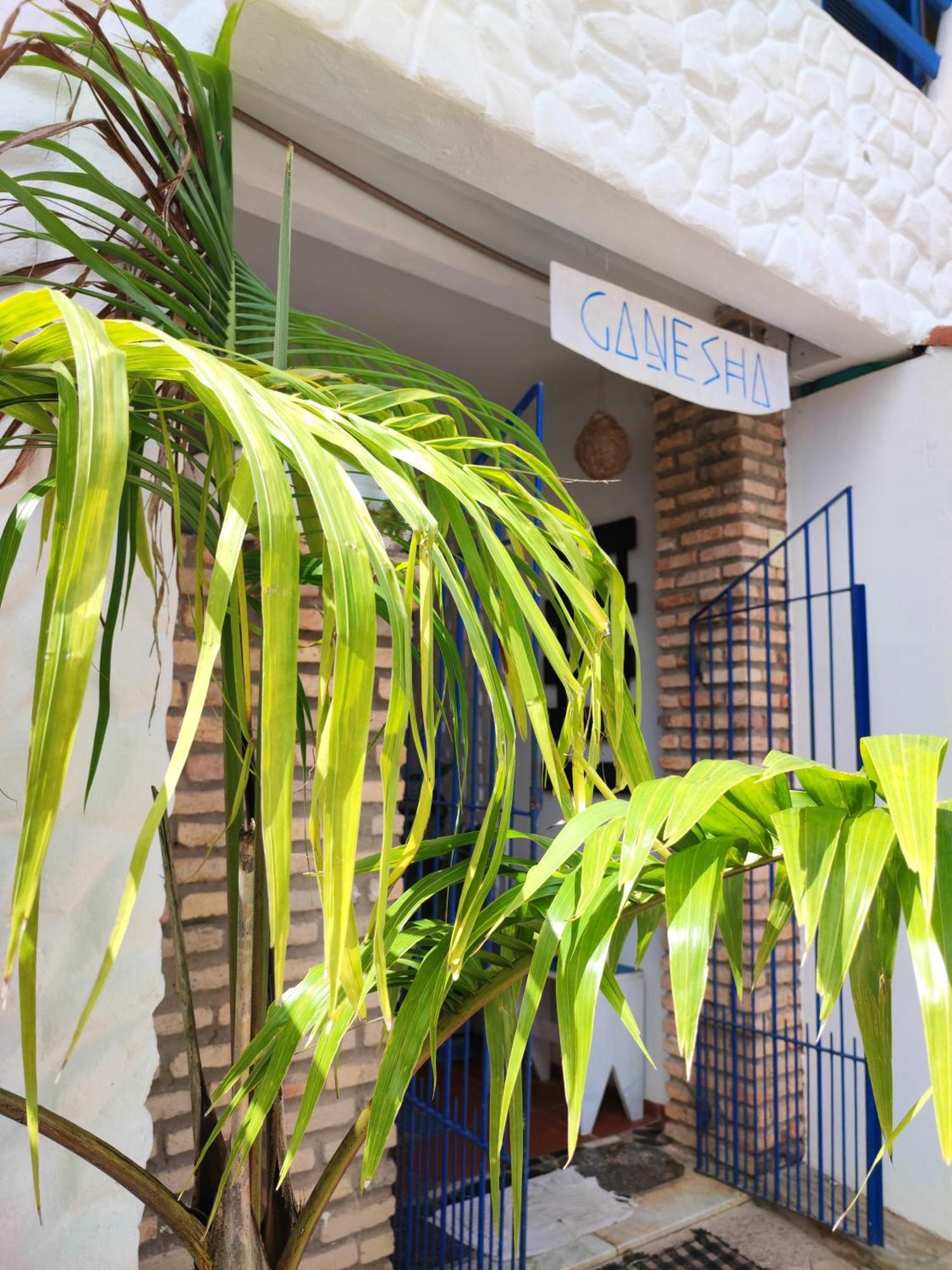 Ganesha Hostel Praia de Pipa Экстерьер фото